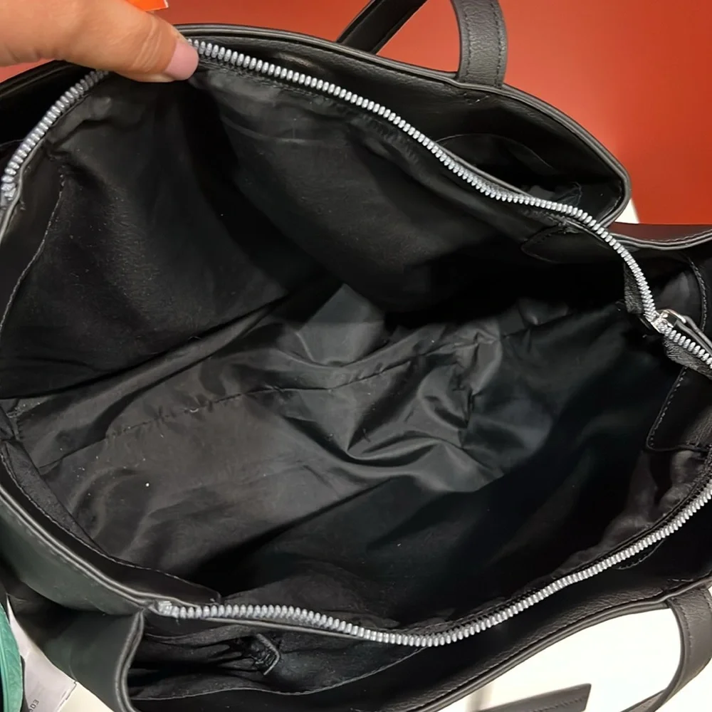 Nine West Large/Jumbo Purse - EUC - Picture 11 of 14